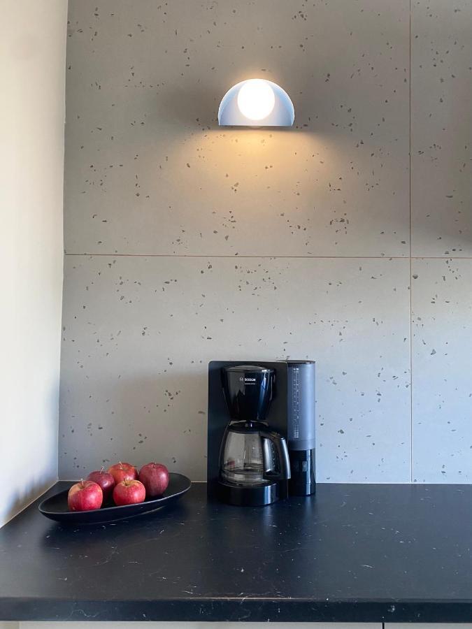 Apartament Good Morning Wroclaw 1 Pietro - Klima - 100M Rynek - Netflix - Parking W Cenie ภายนอก รูปภาพ