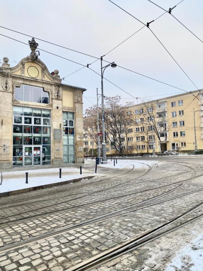 Apartament Good Morning Wroclaw 1 Pietro - Klima - 100M Rynek - Netflix - Parking W Cenie ภายนอก รูปภาพ