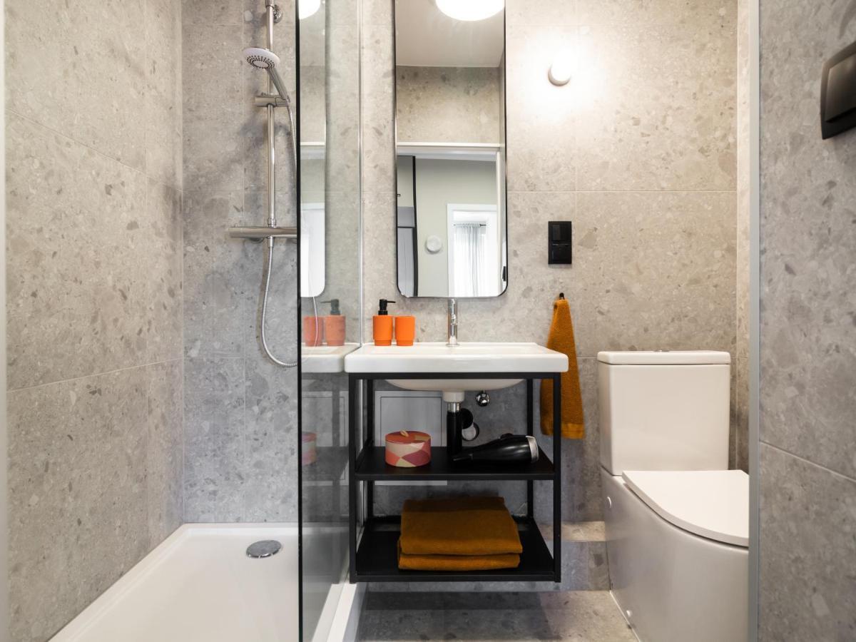 Apartament Good Morning Wroclaw 1 Pietro - Klima - 100M Rynek - Netflix - Parking W Cenie ภายนอก รูปภาพ